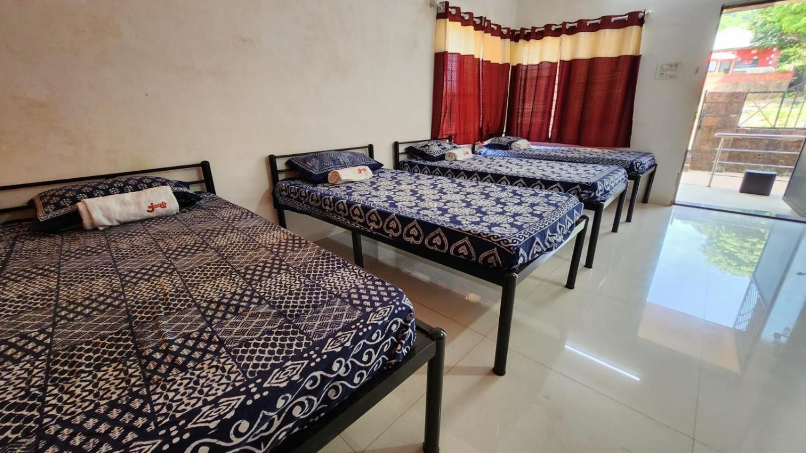 Junglee Nest Holiday Home & Huts ماهاباليشوار المظهر الخارجي الصورة